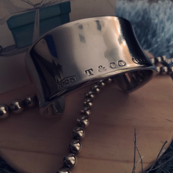 TIFFANY & CO. 1837 Wide Cuff - Picture 11 of 16